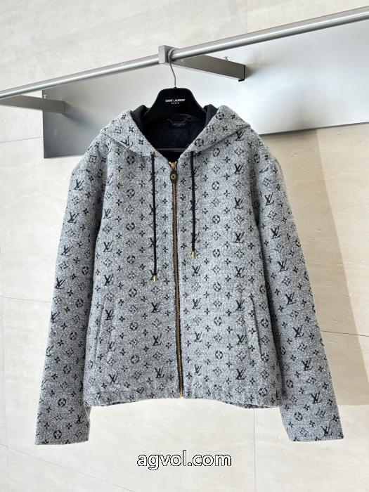 コートLOUIS VUITTON愛用者がとっても多い 上品可愛い 限定特価偽物 ブランド_0_1