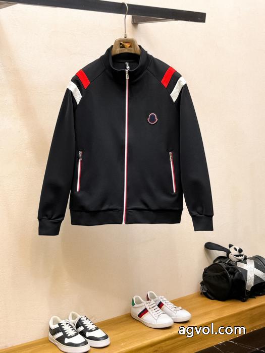 コピー 商品 通販ラグジュアリーの王道 安心の国内発送超可愛い ロゴが素敵セットMONCLER_0_2