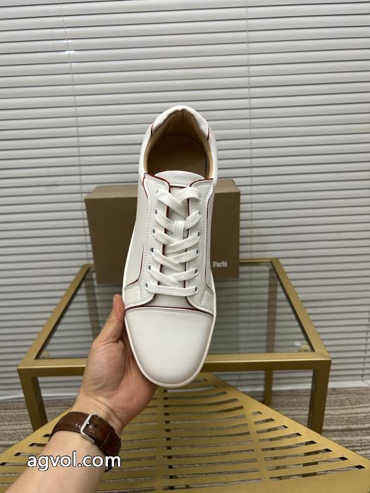 安全発送 2025一番最高人気 今年大流行ブランド スニーカー 激安スニーカーChristian Louboutin_0_3