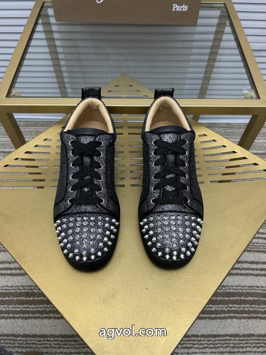 Christian Louboutinスーパー コピー 品スニーカー新しい品質保証 大人の定番 トレンドアイテム_0_2