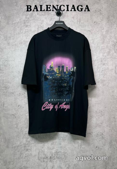 冬季超人気アイテム 期間限定セール 秋季新作品balenciaga半袖Tシャツブランド 偽物_0_0