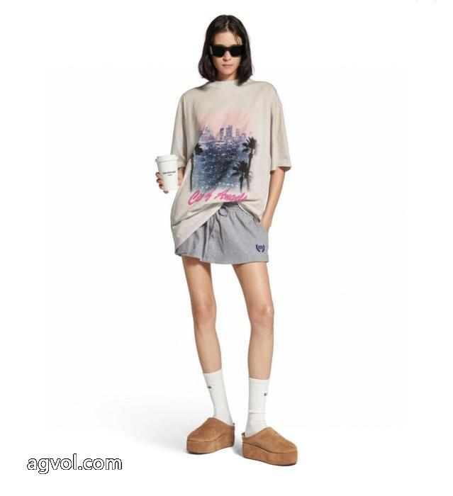 冬季超人気アイテム 期間限定セール 秋季新作品balenciaga半袖Tシャツブランド 偽物_0_5