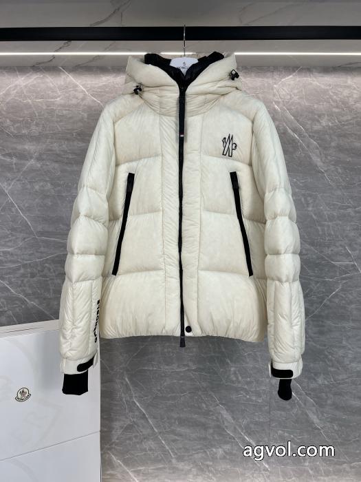 MONCLER人気激売れ新作 単品販売 超人気美品ダウンジャケットスーパー コピー 安心_1_2