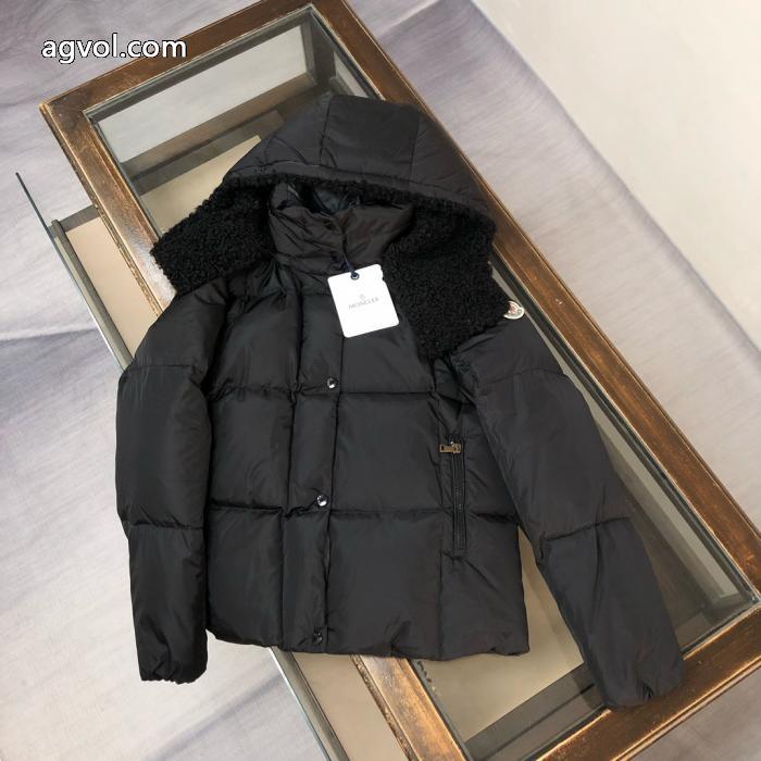 ダウンジャケット数量限定SALE 財布 スーパーコピー 通販 2025秋冬MONCLERコピー 品 ブランド_0_5