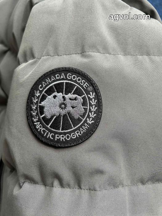 ダウンジャケットブランド コピー 着払い不思議格安セール 新作入荷2025 履き心地良いカナダグース_0_4