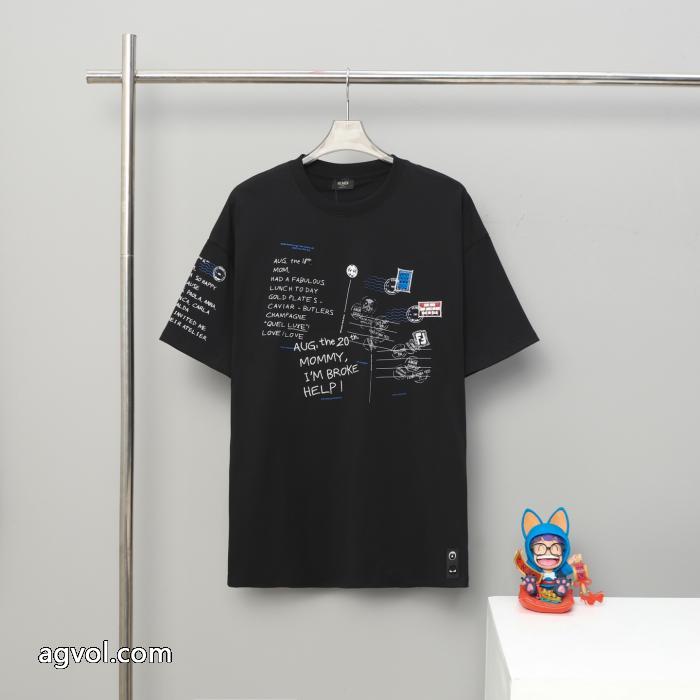  2025スーパー コピー雑誌掲載 こだわり高級 人気掲載 海外限定FENDI半袖Tシャツ_0_1