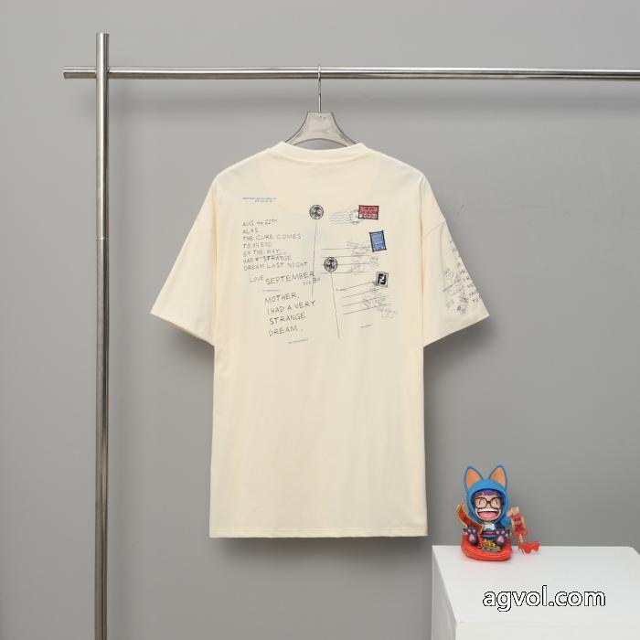  2025スーパー コピー雑誌掲載 こだわり高級 人気掲載 海外限定FENDI半袖Tシャツ_0_4