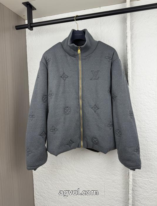 絶対欲しい 品質の良さ セール価格でお得LOUIS VUITTONブランド 品 スーパー コピー綿入れコート_0_0