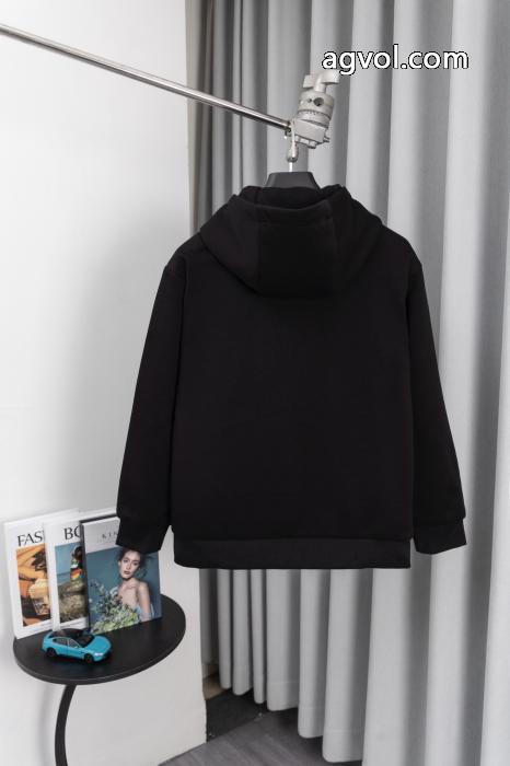 MONCLERコートブランド 通販 激安使い勝手の良いトレンド 大人気再登場  限定セール品質保証_0_2