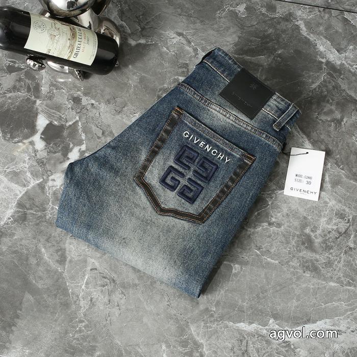ジーンズ激安 通販 専門店大人気商品再入荷! 数量限定版人気アイテム トレンド入り確実最新コレクションGIVENCHY_0_0