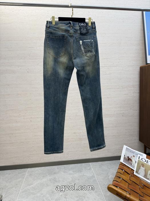 話題性が高い 大人気商品再入荷! VIPセールで奇跡偽物 ブランドDolce&Gabbanaジーンズ_0_1