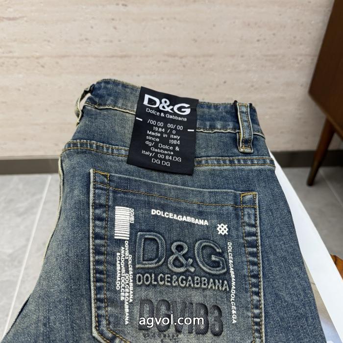 話題性が高い 大人気商品再入荷! VIPセールで奇跡偽物 ブランドDolce&Gabbanaジーンズ_0_2