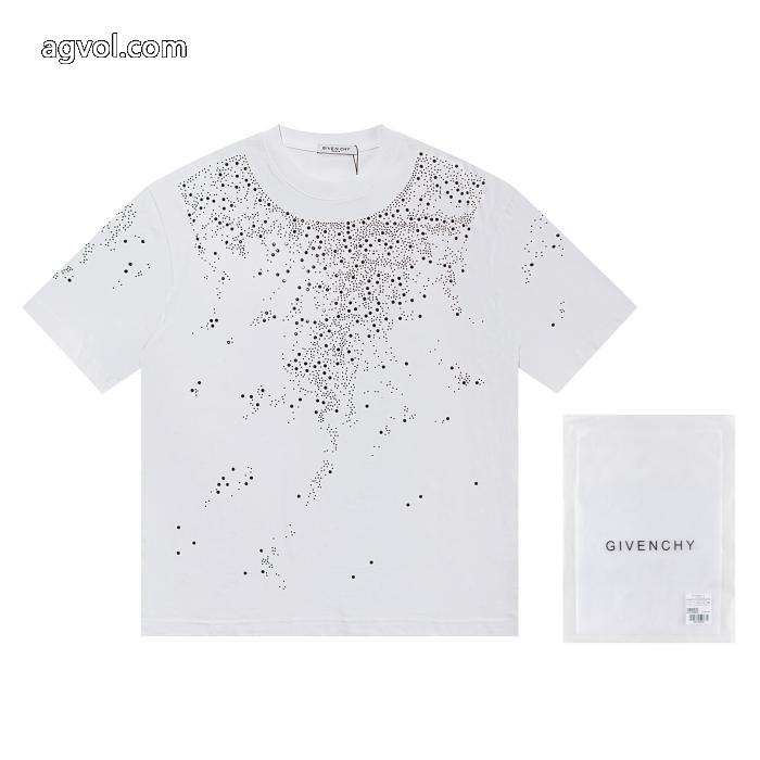 北欧ブランド 今季流行り プレゼントにもピッタリブランド コピー 品TシャツGIVENCHY_0_2