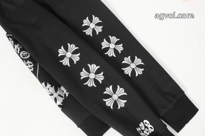 当店大人気 着心地抜群！ 素敵で名高いブランドコピーパーカーCHROME HEARTS_0_3