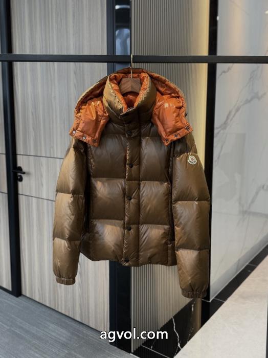 全国無料格安 セレブが愛す  限定セール定番人気ダウンジャケット偽物 ブランド 激安MONCLER_0_2