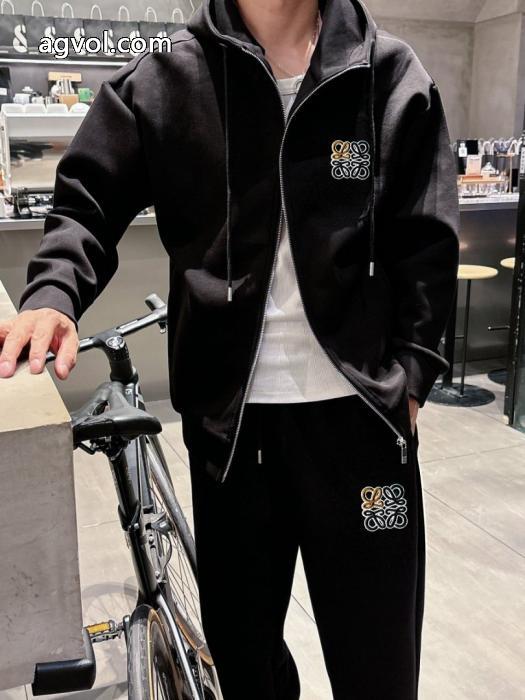 セット防寒性に優れた カラー豊富 スタイリッシュな印象LOEWE偽物 通販_0_0