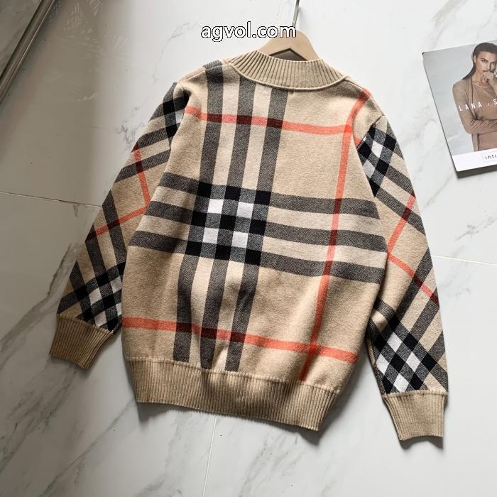 今冬間に合う人気新作入荷 セール新着?新作 即納希少BURBERRYブランド コピー s 級半袖Tシャツ_0_1
