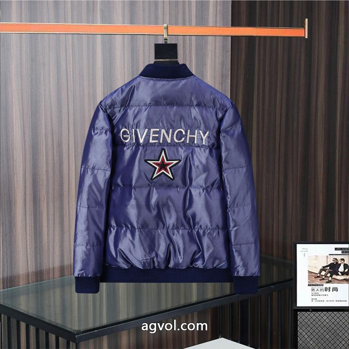 人気ブランド新作 世界中で爆発的人気 愛用者が続出中ダウンジャケットGIVENCHYブランド コピー 品_0_0