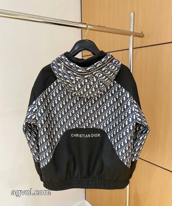 ブランド コピー 優良少数入荷 必要な一品 秋冬大人気セールコートDIOR_0_1
