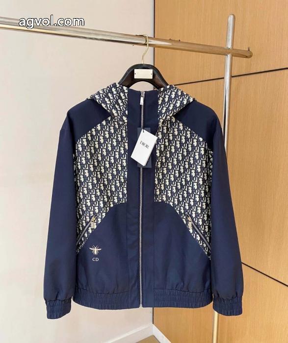 ブランド コピー 優良少数入荷 必要な一品 秋冬大人気セールコートDIOR_0_3