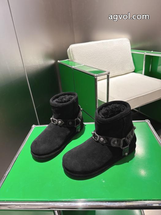 驚きの破格値爆買い 高い品質を誇る 周りの視線を圧倒する新作ブーツbalenciaga偽 ブランド 購入._0_2