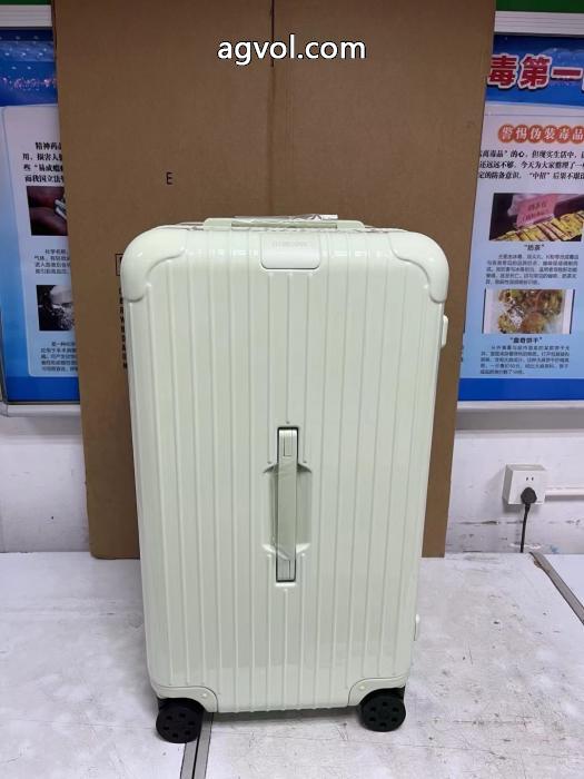 スーパー コピー メンズRimowa人気商品登場 高級感のあるデザイン 肌触りの着心地が良く スーツケース._0_0