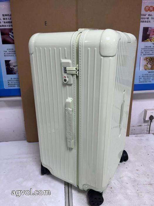 スーパー コピー メンズRimowa人気商品登場 高級感のあるデザイン 肌触りの着心地が良く スーツケース._0_1