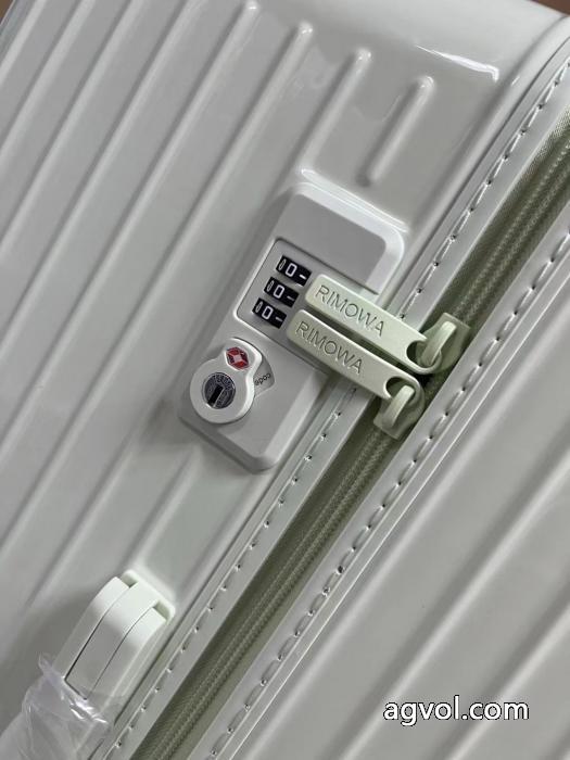 スーパー コピー メンズRimowa人気商品登場 高級感のあるデザイン 肌触りの着心地が良く スーツケース._0_2