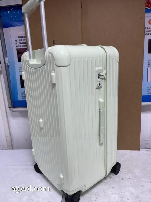 スーパー コピー メンズRimowa人気商品登場 高級感のあるデザイン 肌触りの着心地が良く スーツケース._0_4