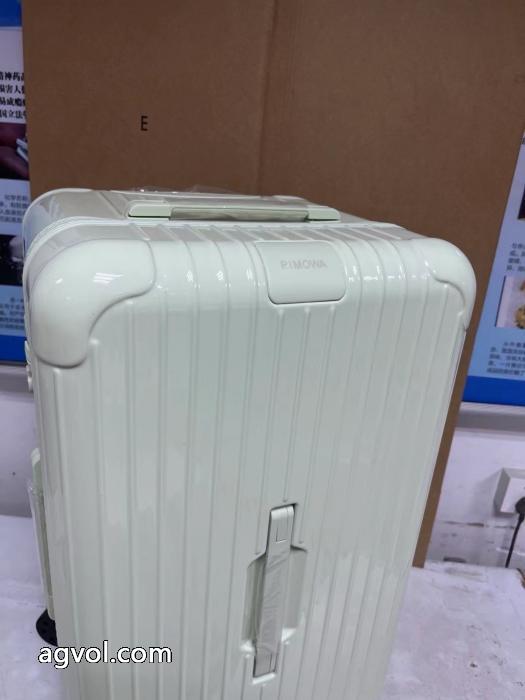 スーパー コピー メンズRimowa人気商品登場 高級感のあるデザイン 肌触りの着心地が良く スーツケース._0_5