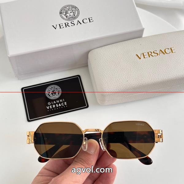 VERSACEブランド スーパー コピー 優良お出掛けに便利 売り切れ必須 精巧な逸品&nbsp;&nbsp;&nbsp;&nbsp;サングラス._0_3