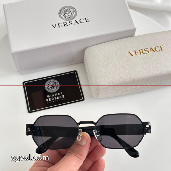 VERSACEブランド スーパー コピー 優良お出掛けに便利 売り切れ必須 精巧な逸品&nbsp;&nbsp;&nbsp;&nbsp;サングラス._0_4