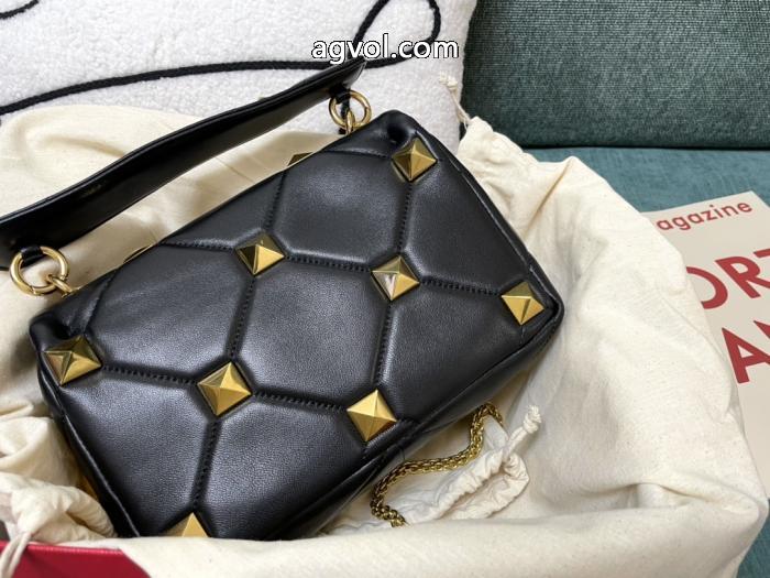 &nbsp;&nbsp;&nbsp;&nbsp;バッグVALENTINOブランド コピー s 級話題となる人気品 最高にCOOL秋冬新作 雑誌掲載._0_5