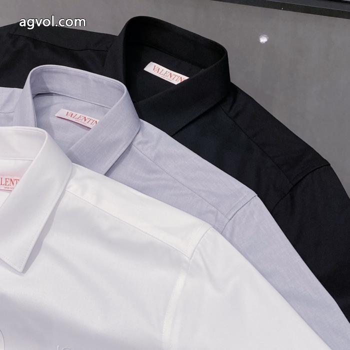 リラックスした雰囲気に 秋冬は継続系のトレンド お得人気セールTシャツヴァレンティノコピー ブランド 販売._0_4