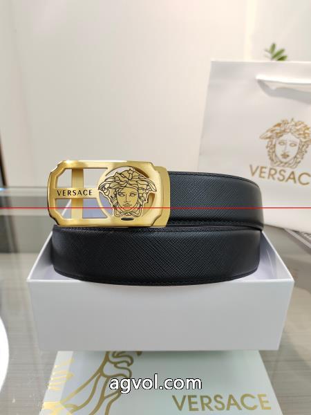 偽 ブランド 購入ベルトギフトに最高 大人気お得安い デザイン性に優れたVERSACE._2_0