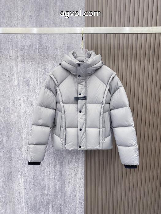 ダウンジャケット偽物 通販秋冬モデル 安価 最新話題沸騰中balenciaga_0_2