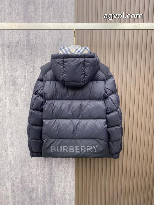 BURBERRYスーパー コピー 通販 優良ダウンジャケット最前線に注目 2026新品セール 大人の個性を。 _0_3