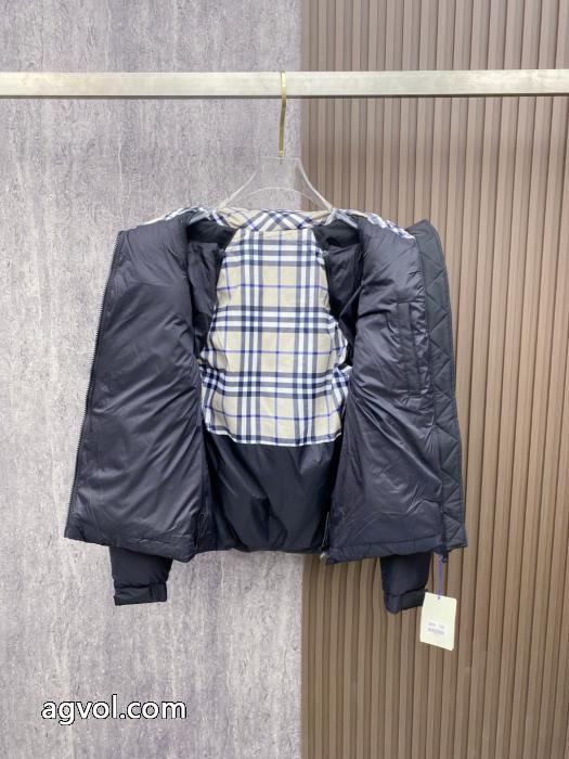 BURBERRYスーパー コピー 通販 優良ダウンジャケット最前線に注目 2026新品セール 大人の個性を。 _0_4