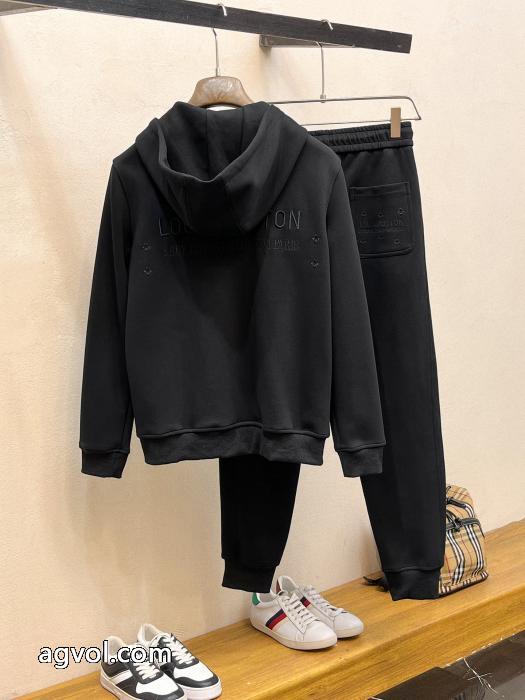 LOUIS VUITTON偽物 ブランドセット期間限定 人気売れ筋商品 シンプルなデザイン_0_4