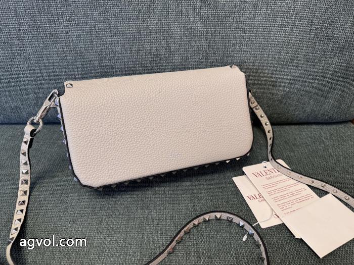 ヴァレンティノ先行入荷 最新商品即完売必至 先取り&nbsp;&nbsp;&nbsp;&nbsp;バッグブランド 品 スーパー コピー._0_3