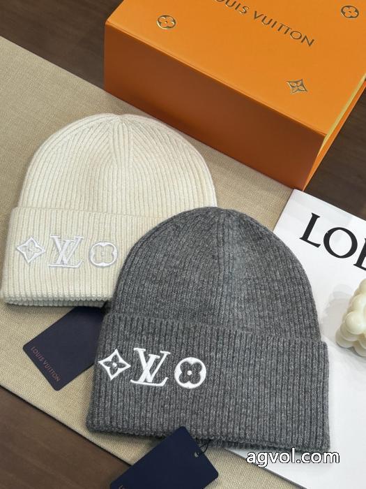  2026スーパーコピーLOUIS VUITTONずっと人気♪ 数量限定特価 セレブ愛用26新作マフラー.._0_2