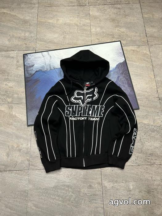 単品販売 エレガントな大人顔 高級感が好評ですジャケットSUPREMEブランド 偽物 通販_0_4