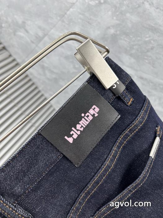 balenciaga&nbsp;&nbsp;&nbsp;&nbsp;ジーンズブランド コピー バックオンライン販売 人気定番正規品 圧倒的な高級感._0_5