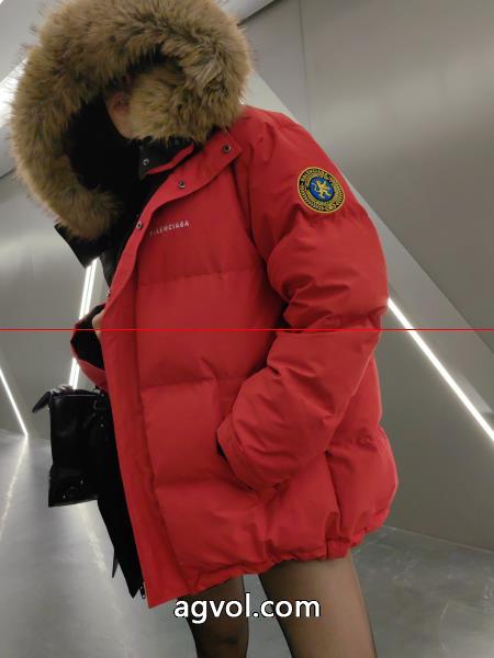 周りと差をつける シンプル派 超人気*入手困難ブランド フェイクbalenciaga&nbsp;&nbsp;&nbsp;&nbsp;ダウンジャケット._0_5