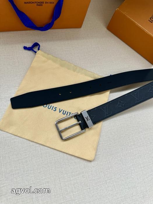 ブランド コピー s 級LOUIS VUITTONベルト高品質な 税込価格 美品*入手困難.._0_3