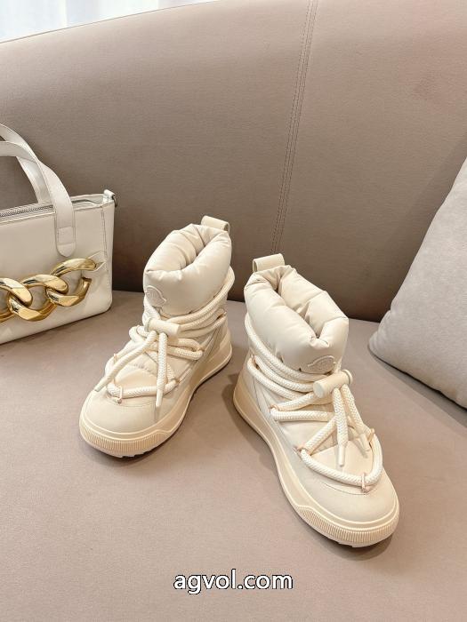 ブランド コピー 販売靴 ブーツMONCLER好感度265％ 人気新作登場 秋冬トップス最新情報をチェック._0_1