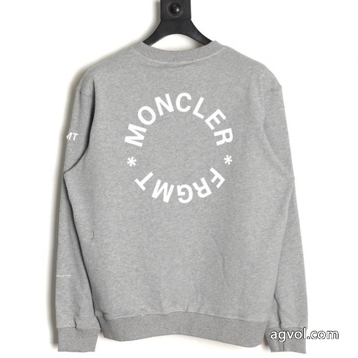 ブランド 品 スーパー コピーパーカーMONCLER今年の秋冬先行販売新作 シンプルなファッションの一枚 驚きの価格._0_1