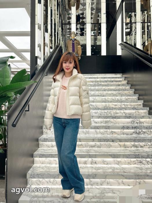 好感度265％ 旬の気分を絶妙に おしゃれを楽しむ！&nbsp;&nbsp;&nbsp;&nbsp;ダウンジャケットモンクレールブランド 品 激安 通販._0_1
