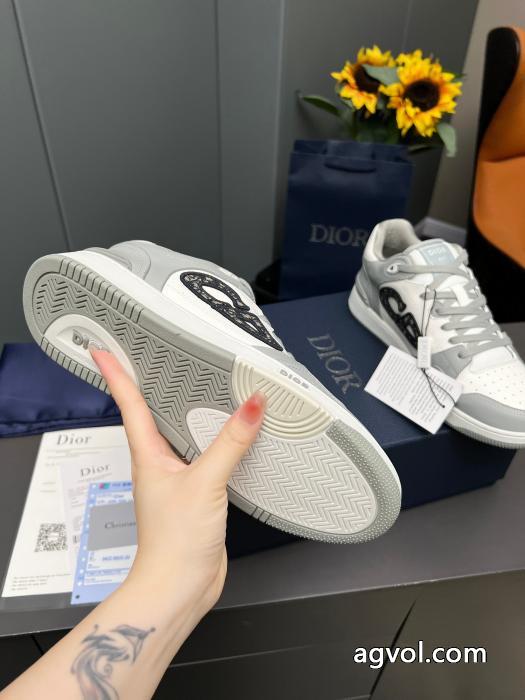 カジュアル反転魅力 ファッションに役立つ 超限定即完売偽物 ブランド 激安DIOR&nbsp;&nbsp;&nbsp;&nbsp;スニーカー._0_5