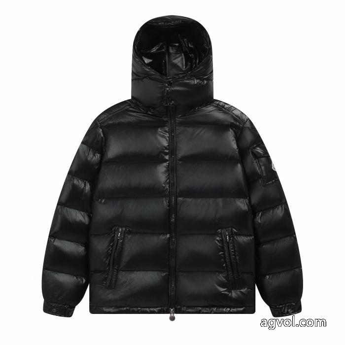 お買い得品  上品可愛い 魅力的ダウンジャケットMONCLERブランド コピー 専門_0_1